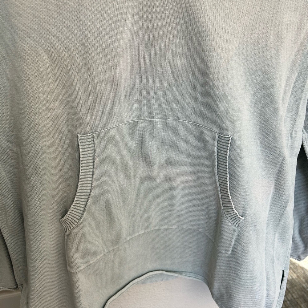 BAREFOOT DREAMS | Sunbleached 100% cotton bonfire hoodie sage green size medium - Picture 6 of 7